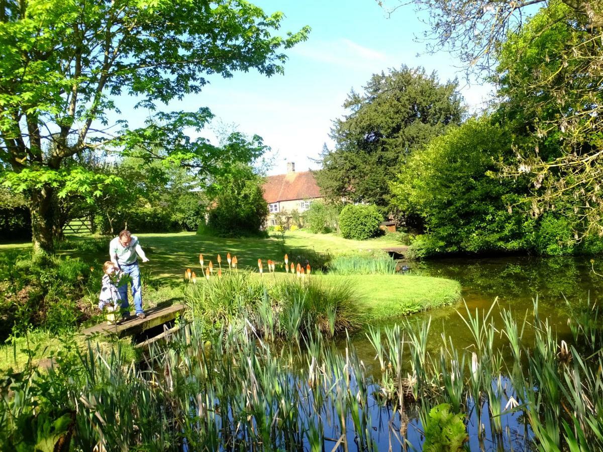 Hollow Meadow House Priors Marston ภายนอก รูปภาพ